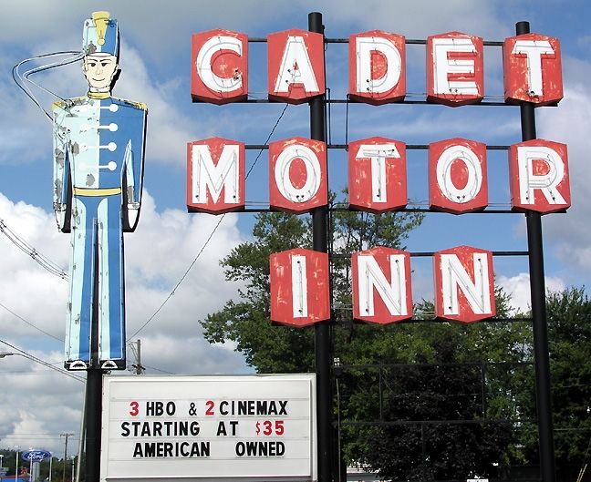 Cadet Motor Inn - Coldwater Bagian luar foto