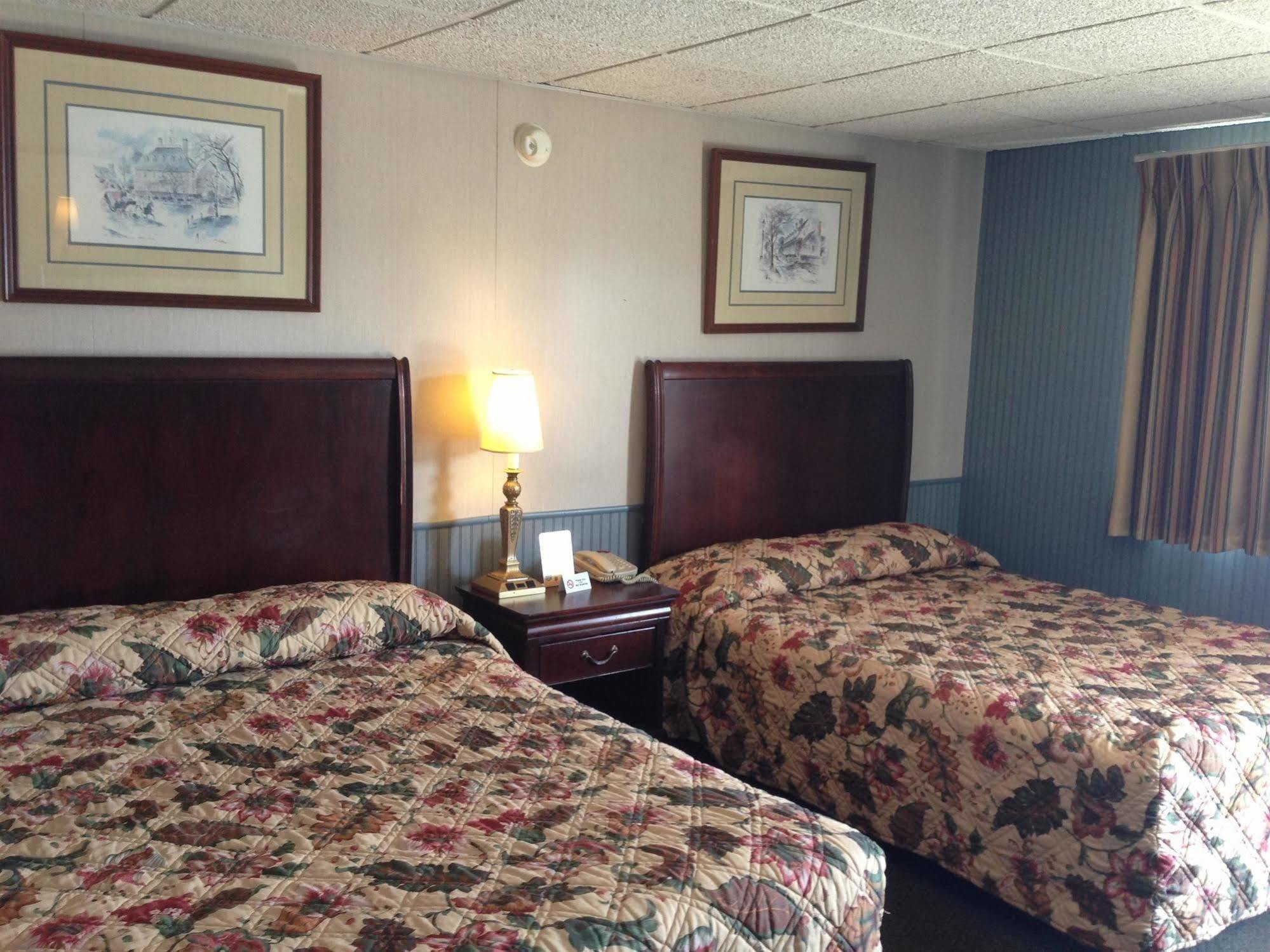 Cadet Motor Inn - Coldwater Bagian luar foto
